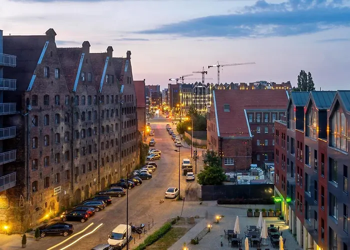 Blue Mandarin Island *