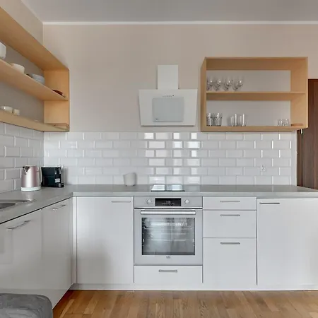 Blue Mandarin Island Apartment