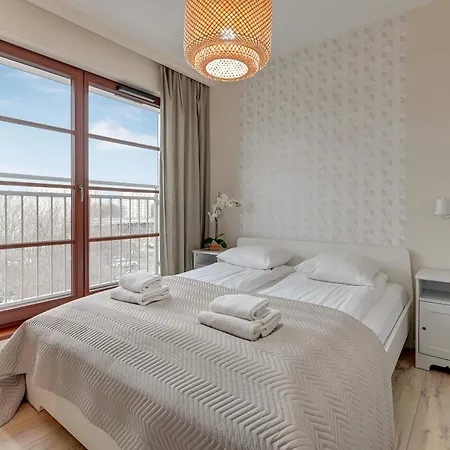 Blue Mandarin Island Apartment